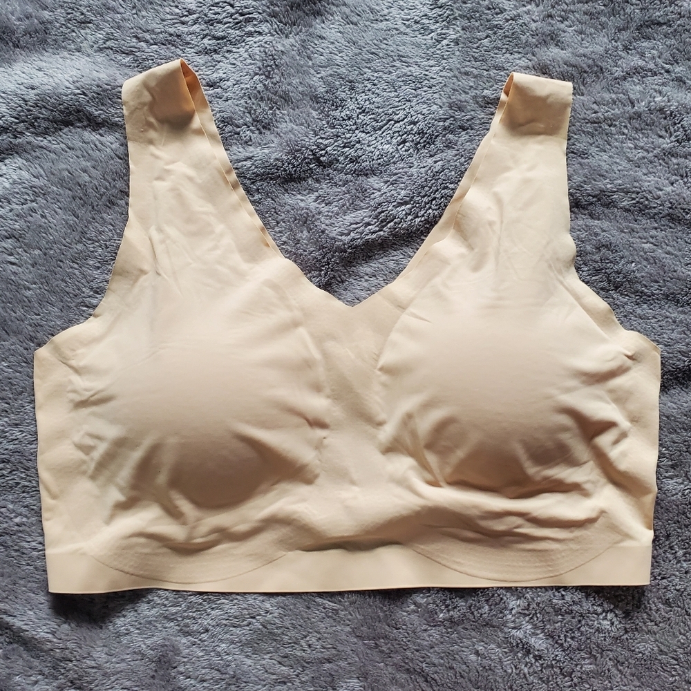 FIT- Seamless Cream Bra  Size L